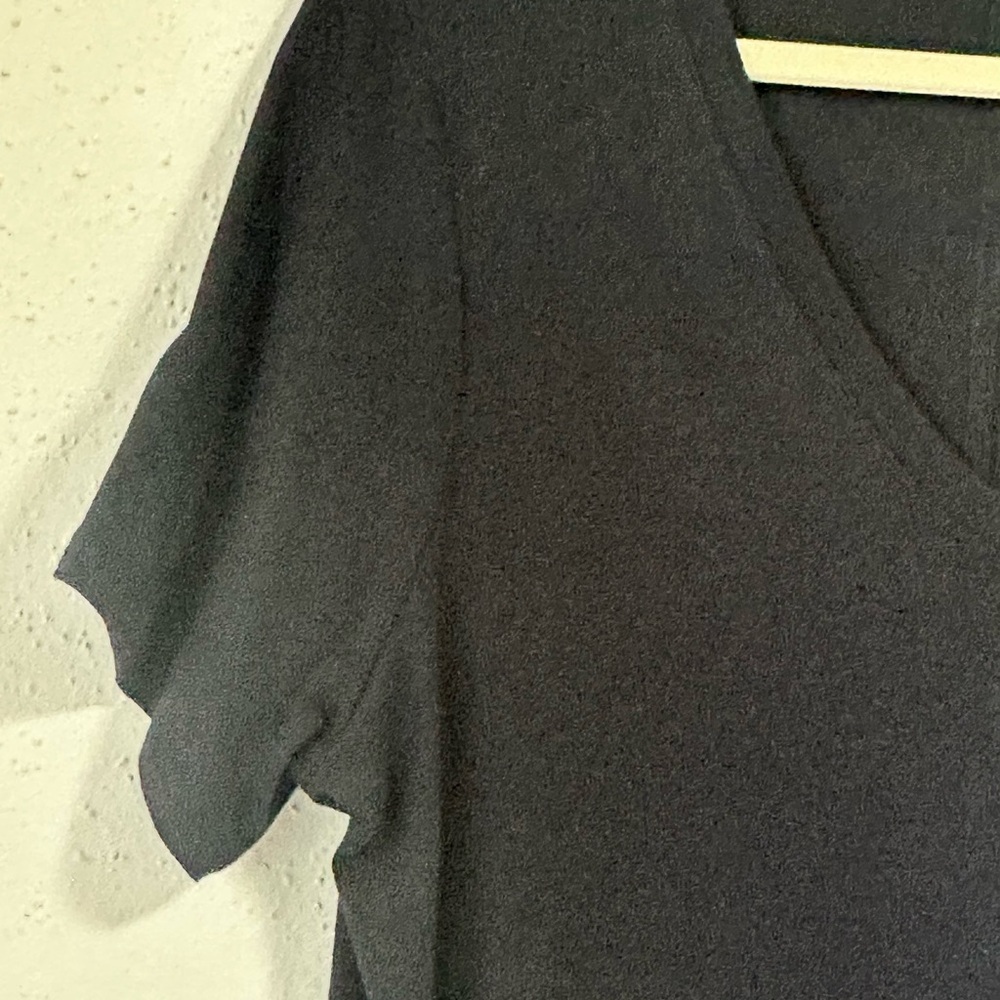 Sejour Women’s Plus Size Short Sleeve T Shirt 1XL V-neck Black NWOT. - Picture 6 of 8